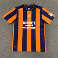 Maillot de football Rangers 2023-2024, collection 2023/2024, de la marque Le 12 -ème Maillot, vue frontale avec logo et design.