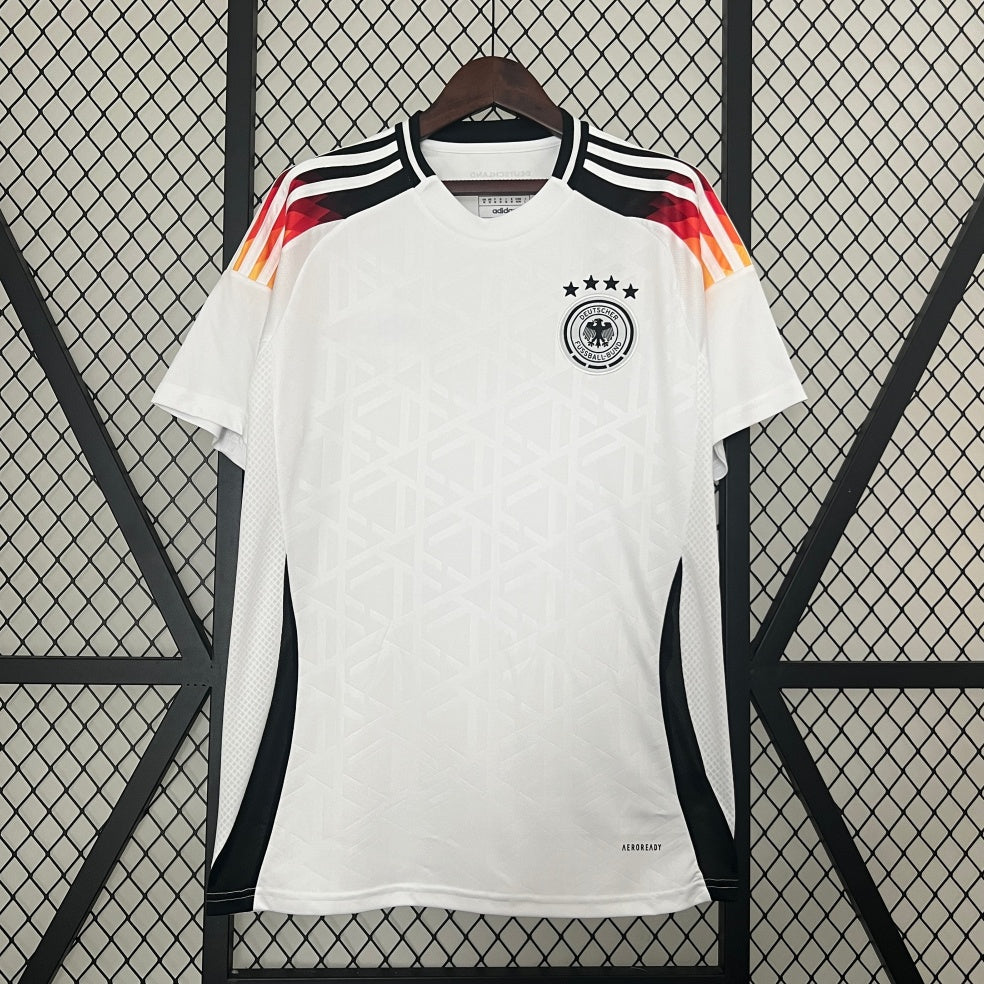 Maillot domicile 2024 Allemagne Le 12 -ème Maillot, maillot de football avec logo national et design officiel, vue de face.