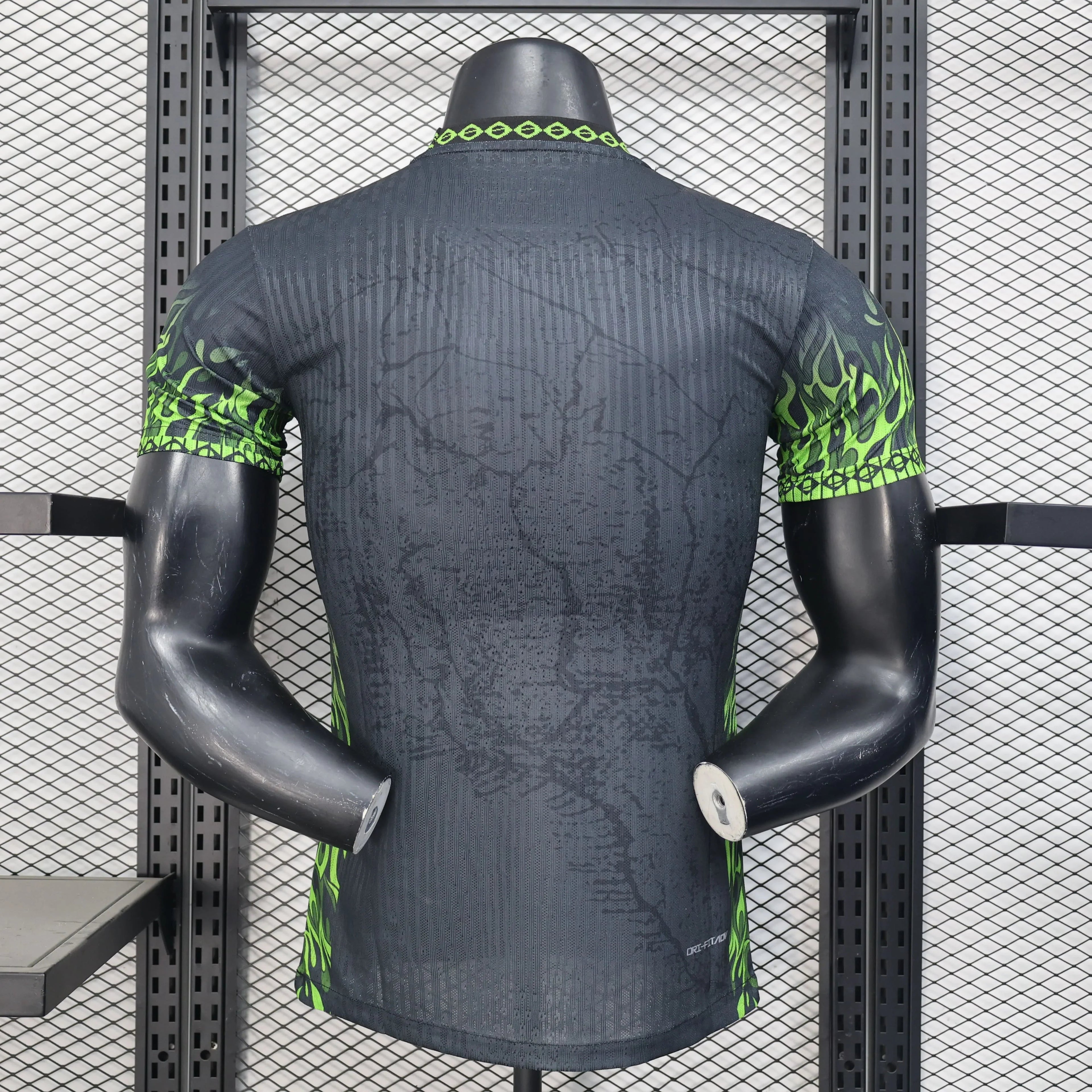 Maillot de football Brésil saison 2025-2026, édition spéciale, fabriqué par Le 12 -ème Maillot, vue de face.