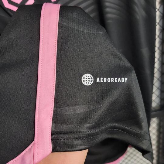 Maillot extérieur Inter Miami 2023-2024 de la marque Le 12-ème Maillot, vue de face avec logo et design sportif.