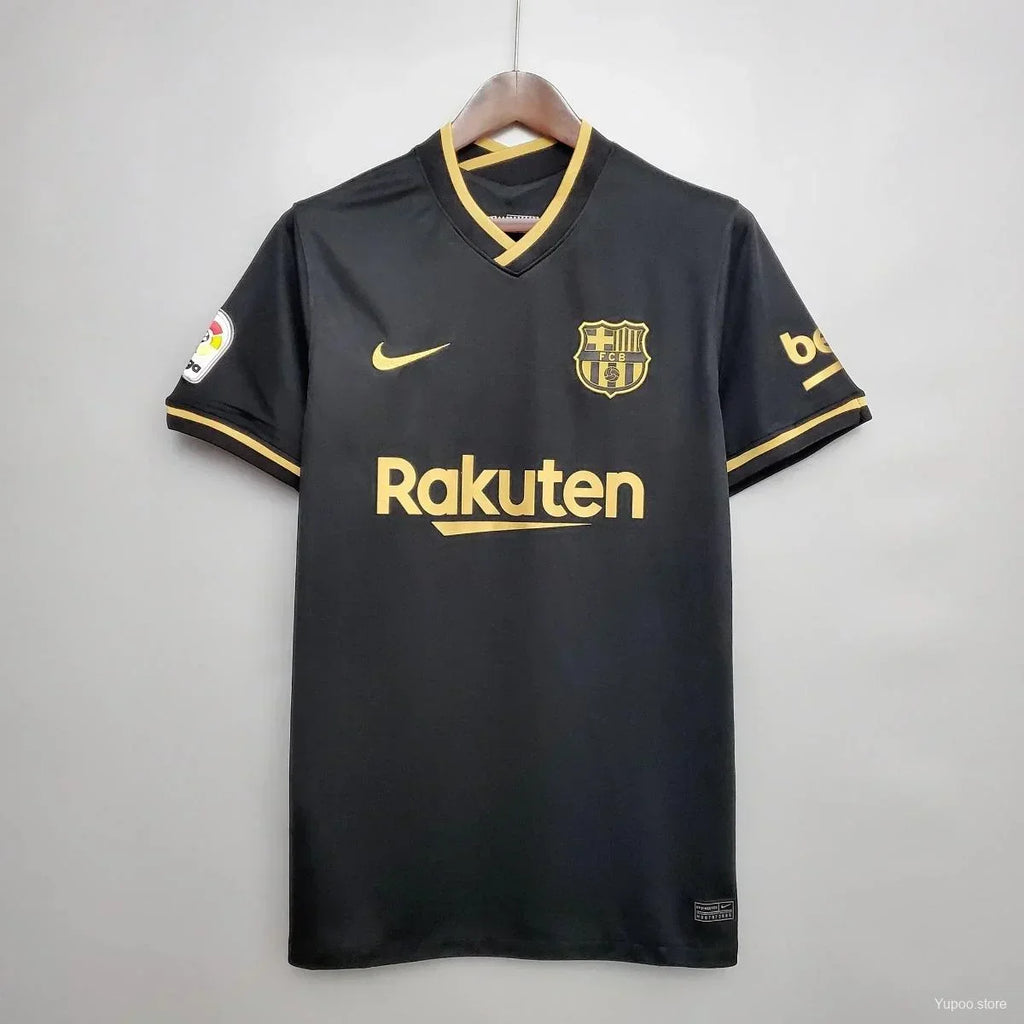 Maillot Barcelone rétro 2019 de la marque Le 12-ème, vue de face, avec logo et design classique du club.