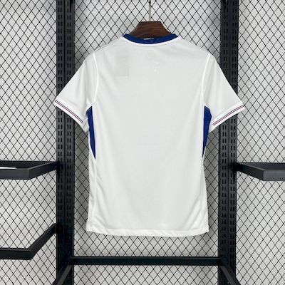 Maillot extérieur France 25/26 de la marque Le 12 -ème Maillot, vue de face, logo et couleurs bleues, blanches et rouges.