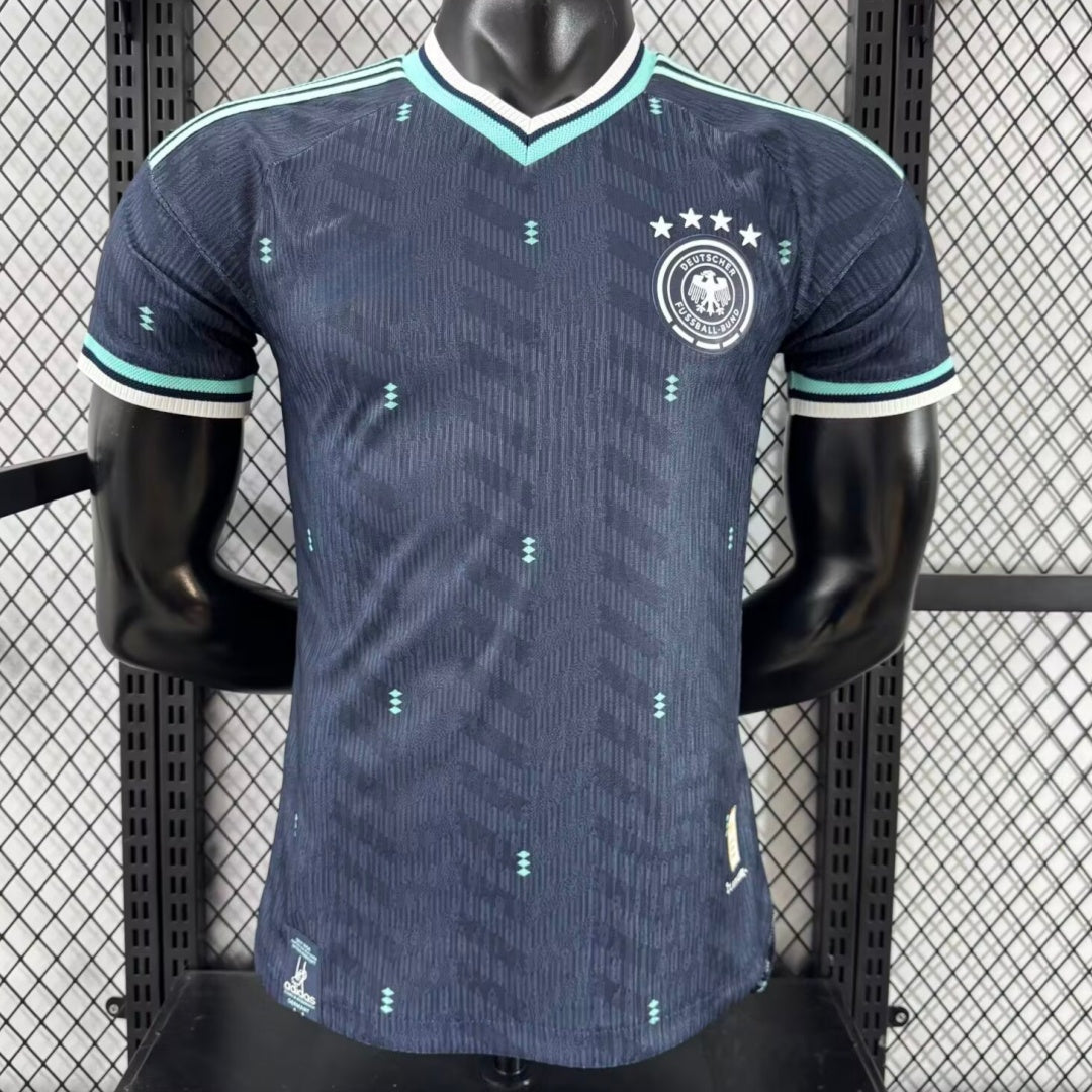 Maillot extérieur Allemagne 25/26 Le 12 -ème Maillot, maillot de football avec logo de l'équipe nationale allemande.