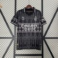 Maillot AC Milan édition limitée 2023-2024 de la marque Le 12, vue de face avec logo et détails du design.