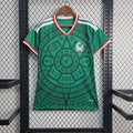 Maillot domicile Mexique 25/26 pour femme, marque Le 12 -ème Maillot, en bleu avec logo et motifs nationaux.