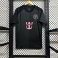 Maillot extérieur Inter Miami 25/26 de Le 12 -ème Maillot, maillot de football avec logo de l'équipe et design sportif.