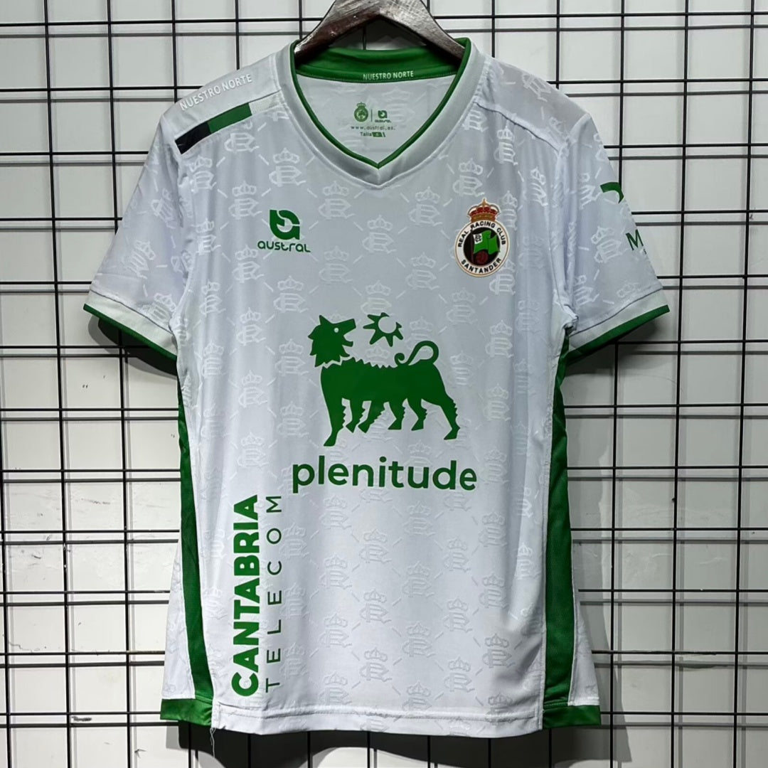 Maillot domicile Santander 25/26 Le 12 -ème Maillot, maillot de football rouge avec logo et détails blancs.