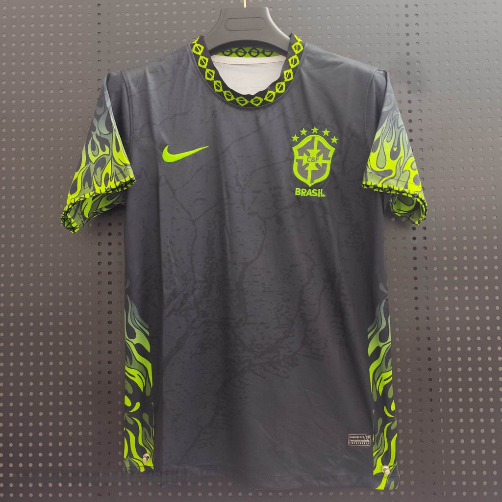 Maillot de football Brésil spécial gris pour enfants 25/26 ans, fabriqué par Le 12 -ème Maillot, vue frontale.