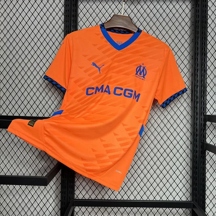 Maillot third Olympique de Marseille 2024-2025 Le 12 -ème Maillot, maillot de football avec logo de l'équipe et design moderne