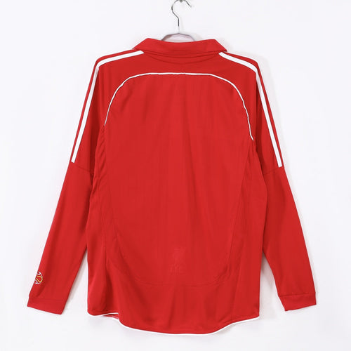 Maillot rétro domicile Liverpool 2006-2007 à manches longues, marque Le 12 -ème Maillot, en bleu avec logo et détails blancs.