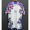 Maillot 25/26 Espagne Le 12 -ème Maillot, maillot de football avec drapeau espagnol et logo officiel, vue de face.