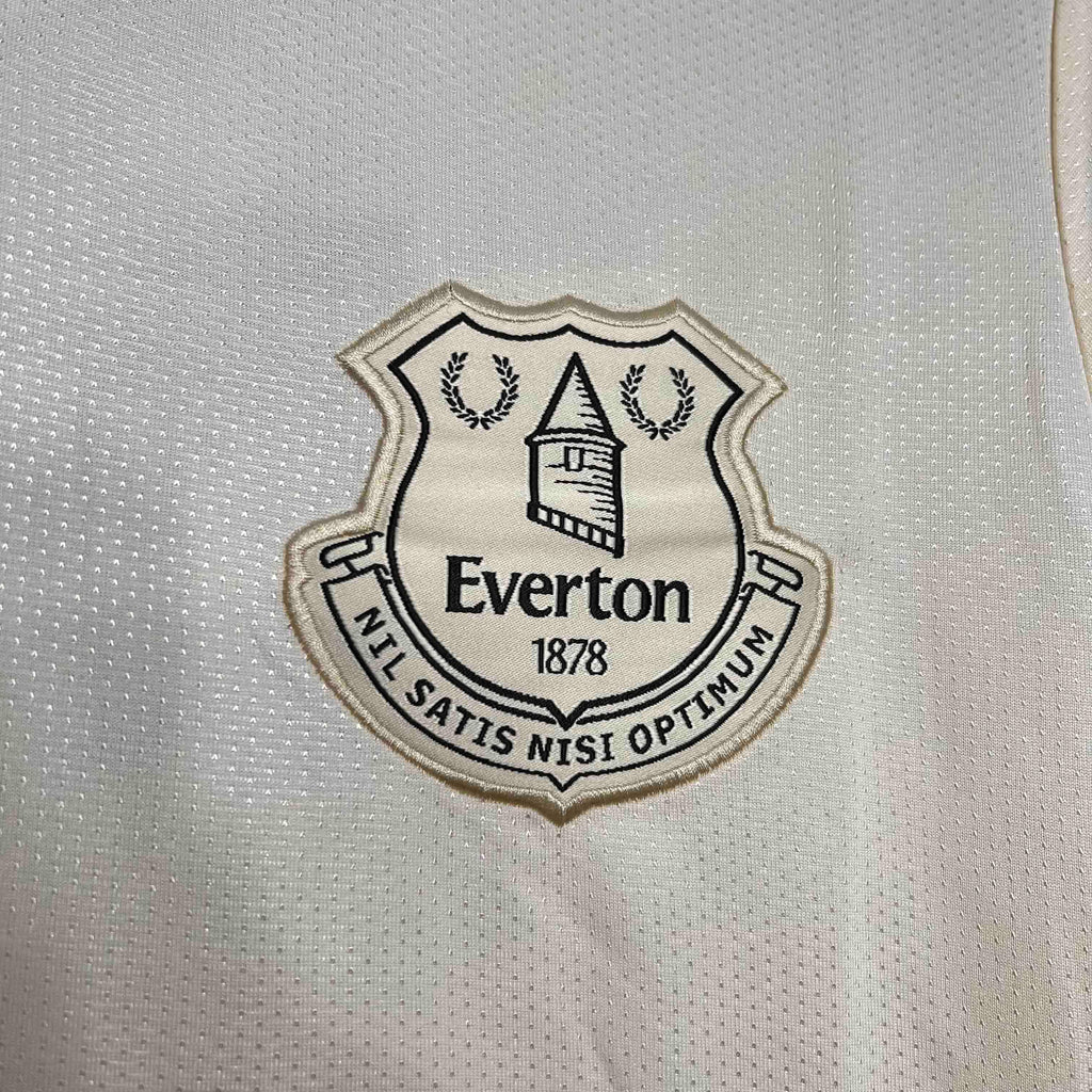 Maillot extérieur Everton 2024-25 de la marque Le 12 -ème Maillot, vue de face avec logo et détails du maillot.