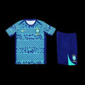 Ensemble Brésil Le 12 Maillot, maillot de football avec logo Brésil, couleur jaune et vert, vue en gros plan.
