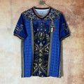 Maillot de football 24/25 Italie Le 12-ème Maillot bleu, devant avec logo et détails du design.