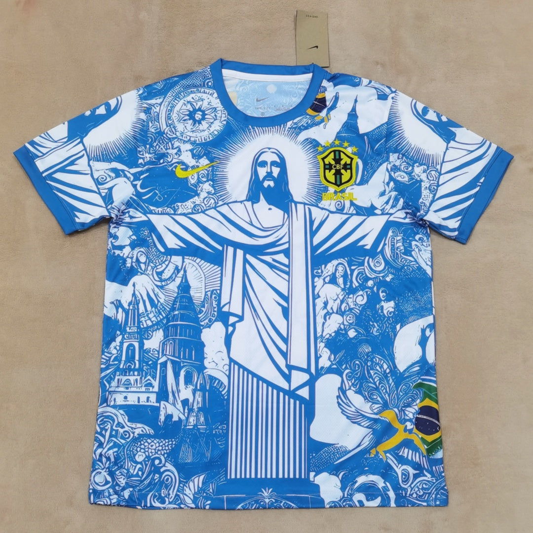 Maillot de football Brésil 25/26 Le 12 -ème Maillot, design bleu spécial, vue de face sur le maillot.