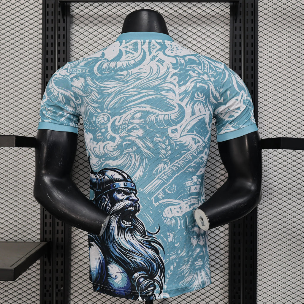 Maillot du Real Madrid concept 2025-2026 de Le 12 -ème Maillot, vue front avec logo et design moderne.