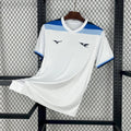 Maillot Lazio 2025-26 de la marque Le 12 -ème Maillot, vue de face avec logo et détails du design bleu et blanc.