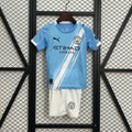 Ensemble pour enfant Manchester City 2025-26, maillot et short, avec logo de l'équipe, de la marque Le 12 -ème Maillot.