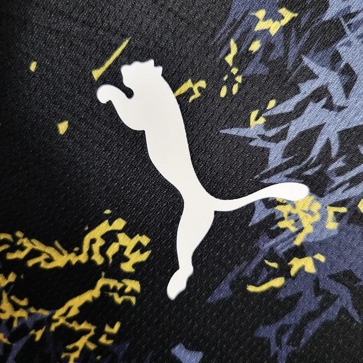 Maillot Manchester City saison 2023-2024 édition spéciale, marque Le 12 -ème Maillot, vue de face avec logo et détails.