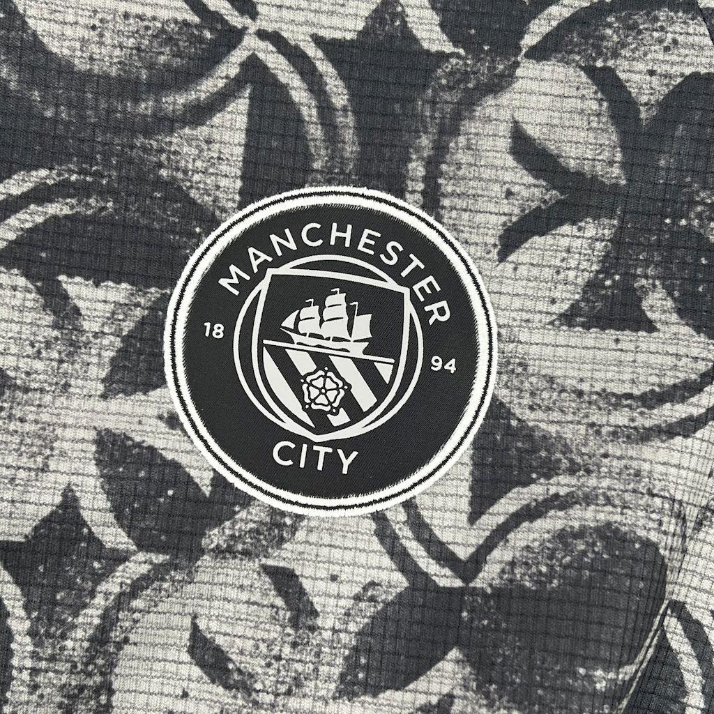 Maillot d'entraînement Manchester City 2025-26 Le 12-ème Maillot, jersey sportif avec logo et design moderne, vue front.