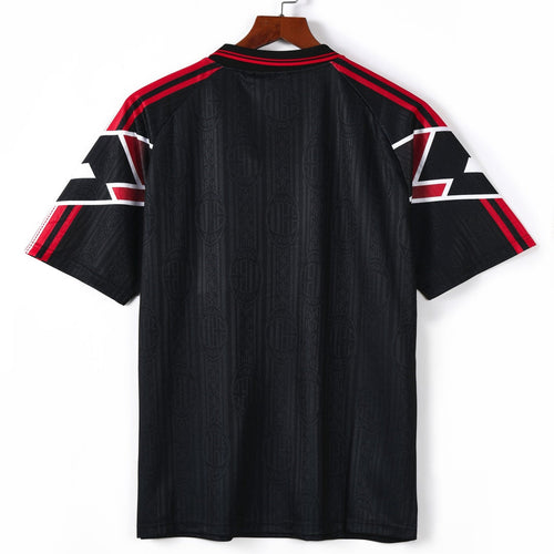 Maillot rétro troisième de l'AC Milan 1997-1998, marque Le 12ème, vue du jersey avec logo et détails du design.
