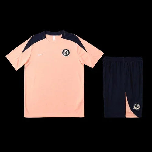 Ensemble Chelsea de Le 12 -ème Maillot, maillot de football bleu avec détails blancs, vue de face sur fond blanc.