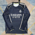 Maillot extérieur de football Le 12 -ème Maillot, Real Madrid 25/26, manches longues, design officiel, équipement sportif.