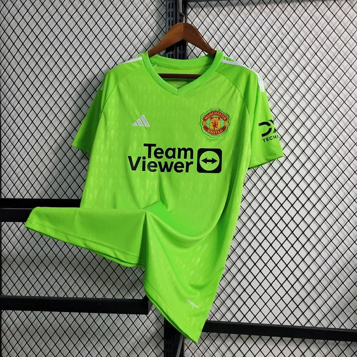 Maillot domicile Manchester United 2023-2024 Le 12 -ème Maillot, maillot de football rouge avec logo et détails officiels