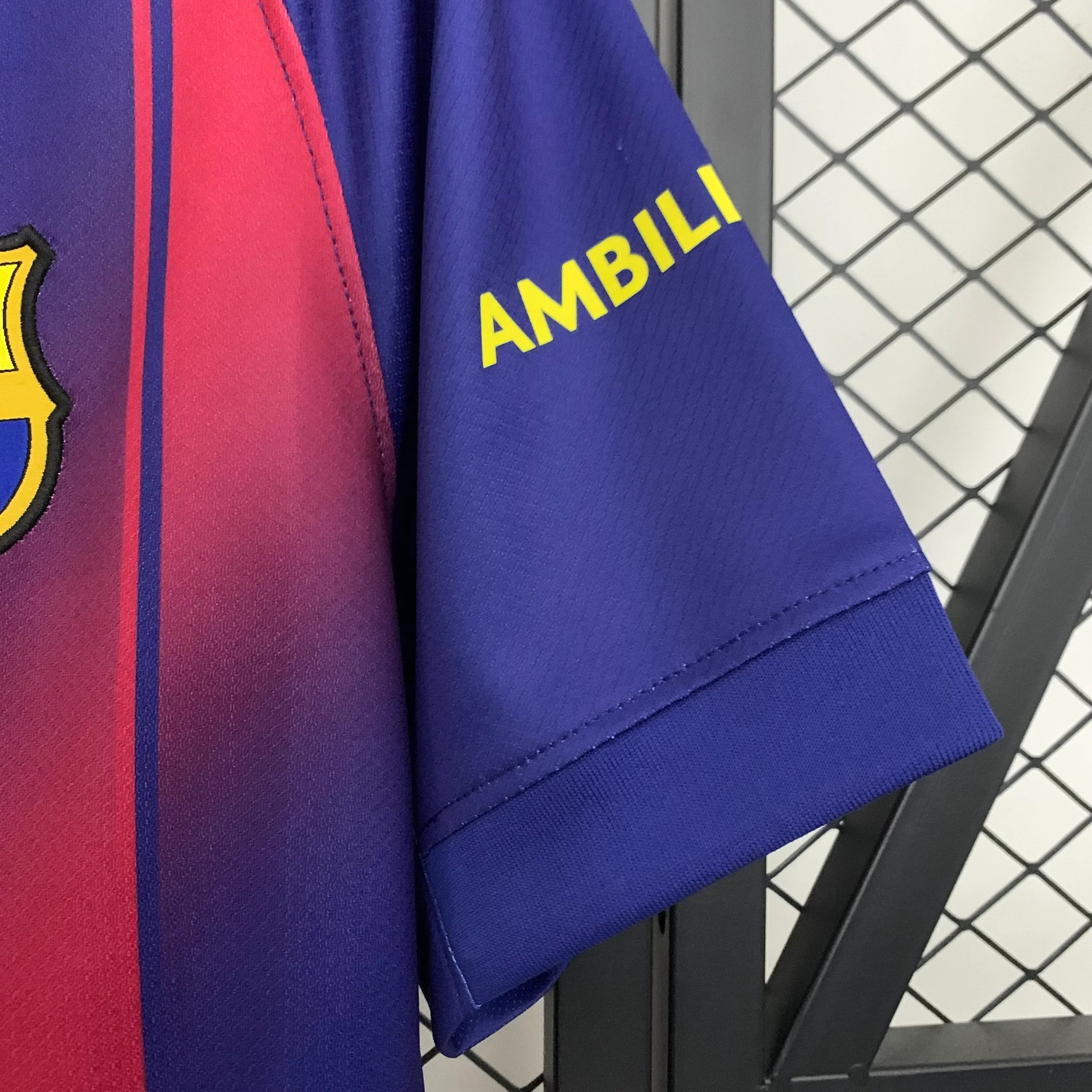 Maillot domicile FC Barcelone 2025/26 Le 12 -ème Maillot, maillot de football avec logo blaugrana et design officiel.