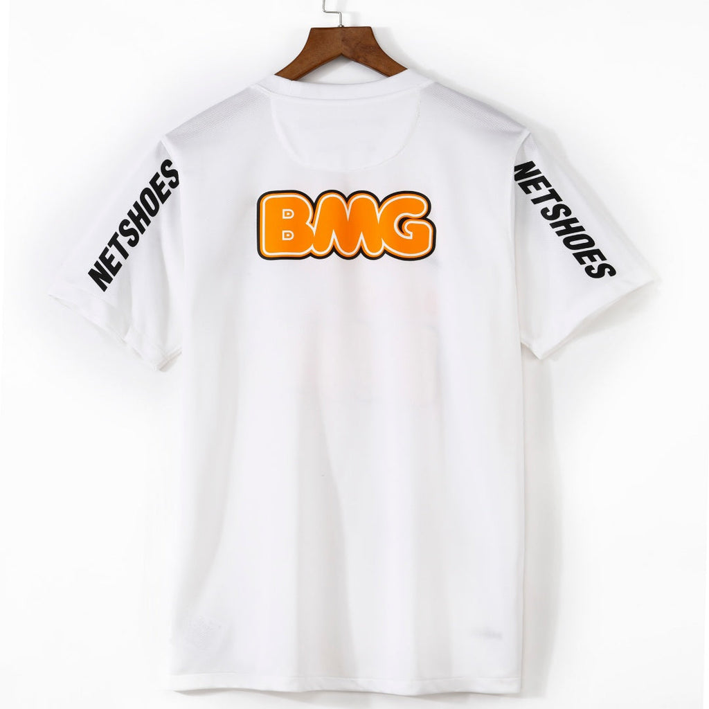 Maillot Santos rétro 2011/2012 de la marque Le 12 -ème Maillot, vue de face avec logo et détails du maillot.