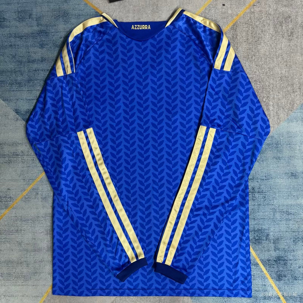Maillot de football Italie 25/26 domicile manches longues, marque Le 12 -ème Maillot, en bleu avec logo et détails blancs.