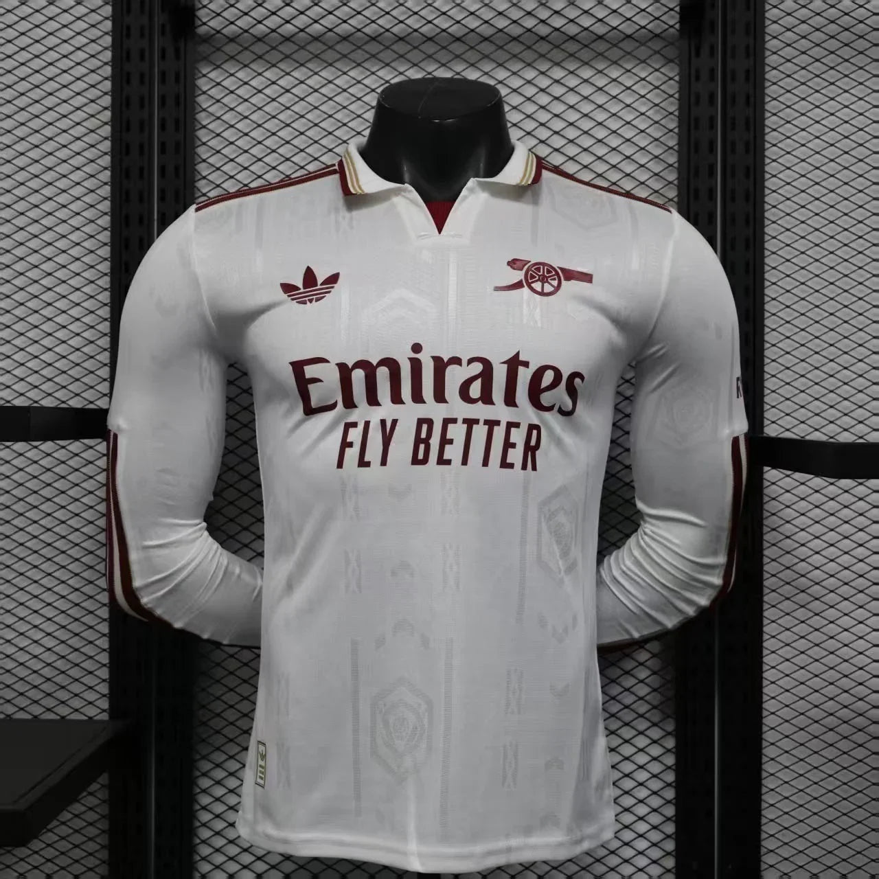 Maillot à manches longues Arsenal 2025-26 Le 12 -ème Maillot, maillot de football avec logo et détails du club.