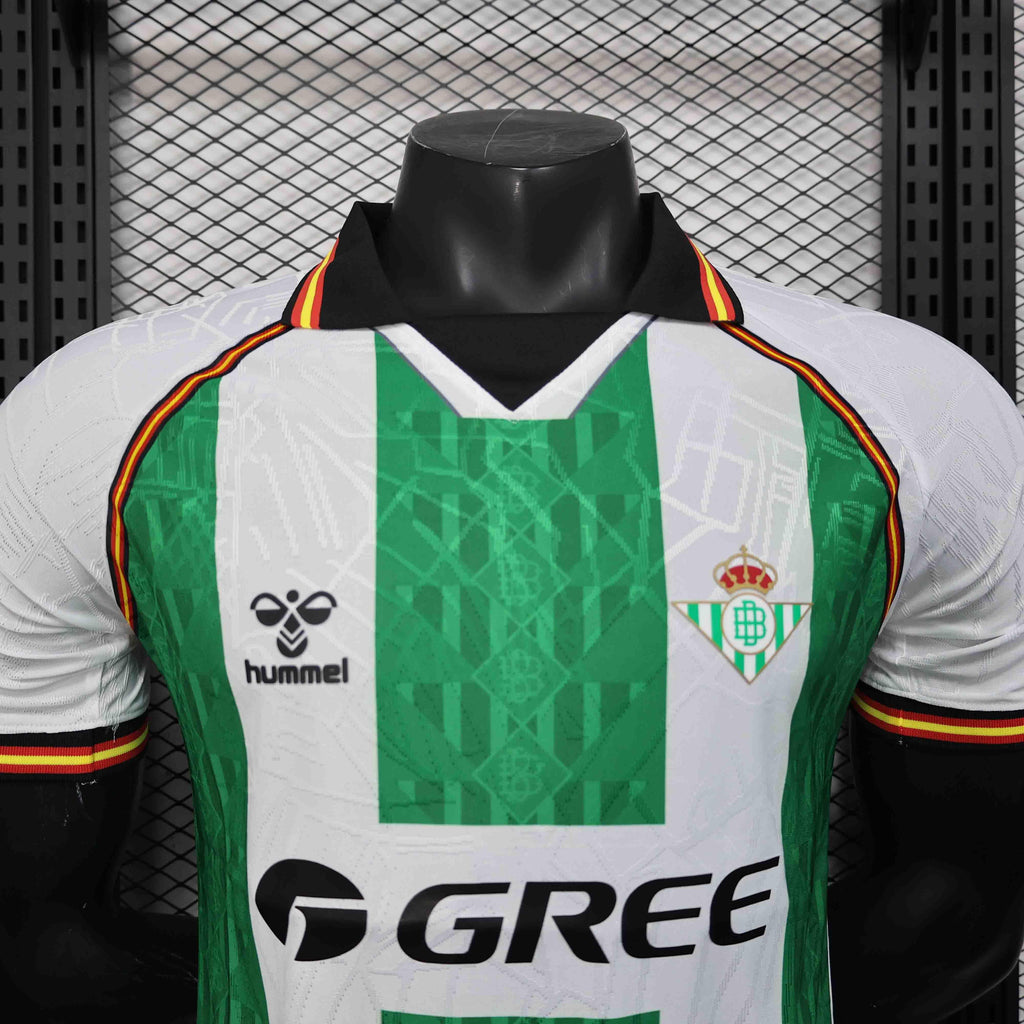 Maillot de football Betis concept 2025-26 de la marque Le 12 -ème Maillot, vue de face avec détails du design.