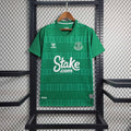 Maillot extérieur Everton 2024-25 Le 12 -ème Maillot, maillot de football bleu avec logo de l'équipe et détails de design.