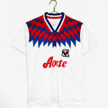 Maillot domicile rétro de 1995-1996 de l'Olympique Lyon, de la marque Le 12 -ème Maillot, vue de face.