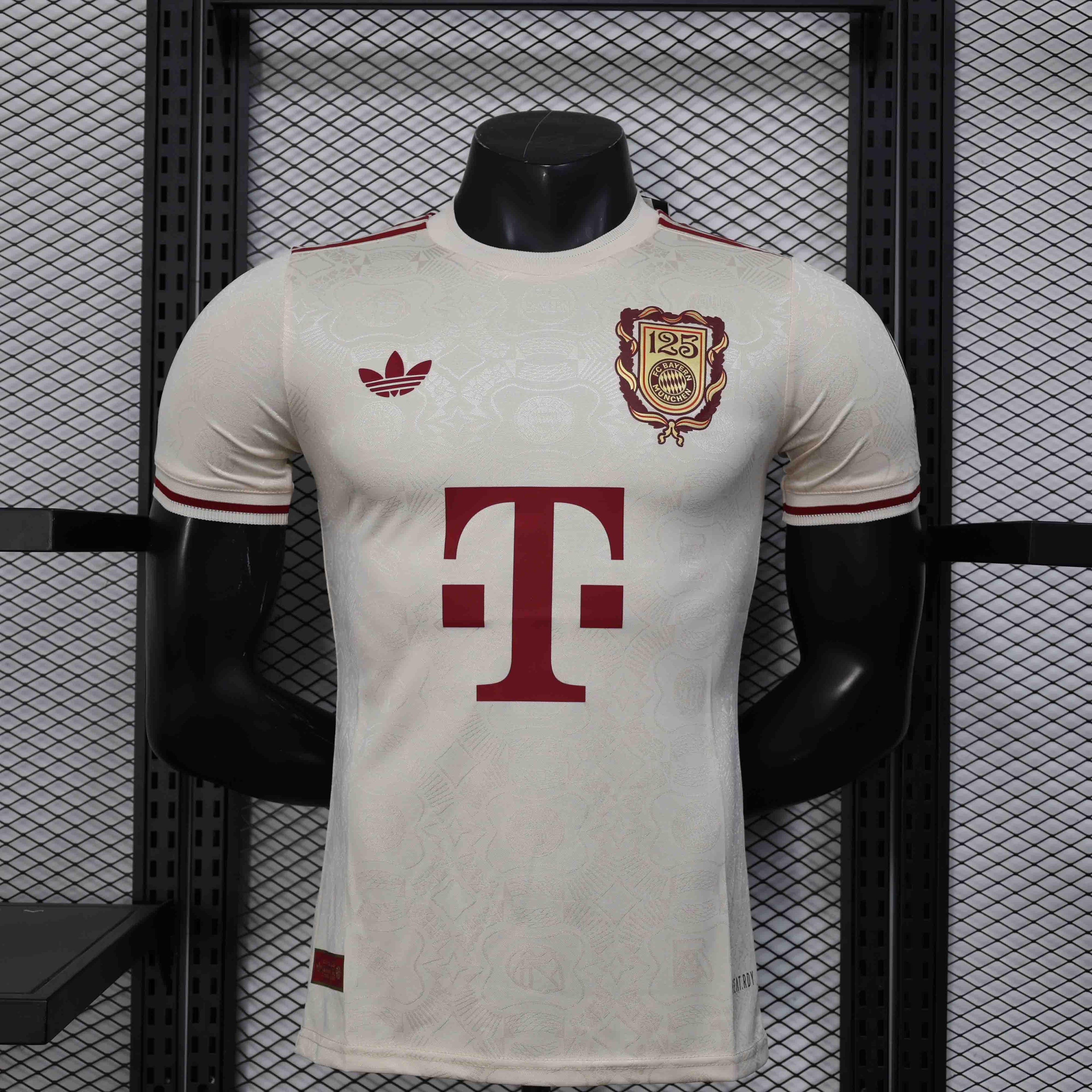 Maillot Bayern Munich Concept 2025-26 de Le 12 -ème Maillot, jersey de football avec logo et design moderne visible sur l'image.