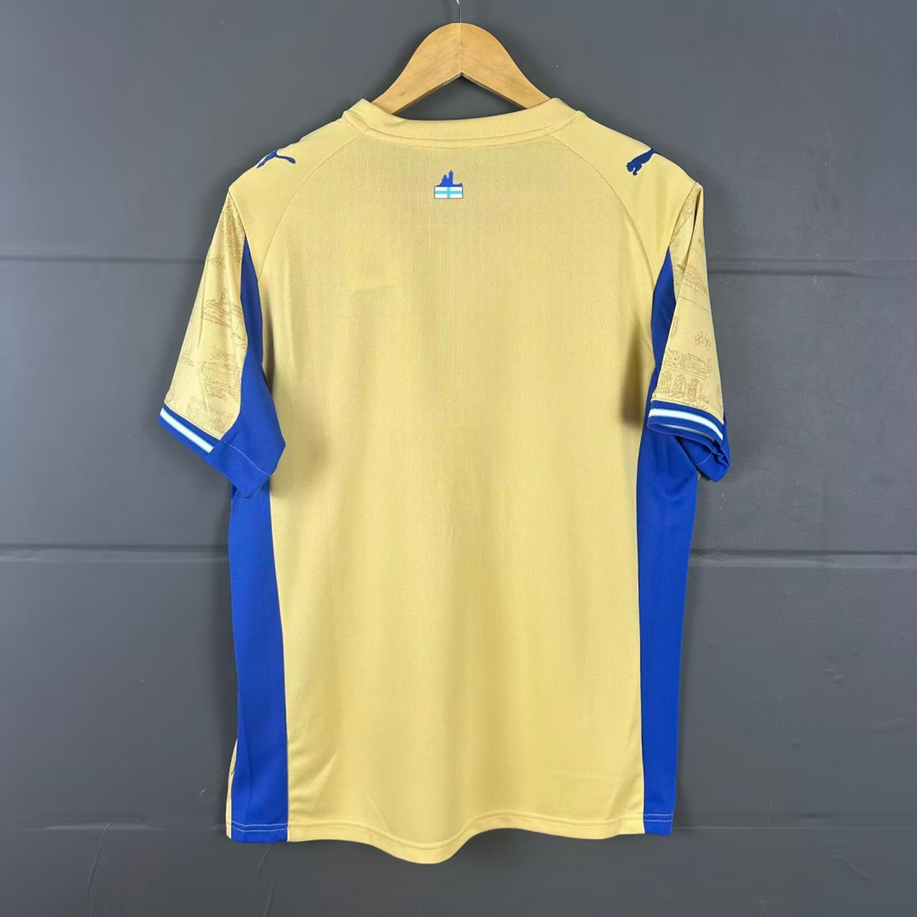 Maillot de football Marseille 25/26 Le 12 -ème Maillot, maillot de sport avec logo et design coloré pour l'équipe.