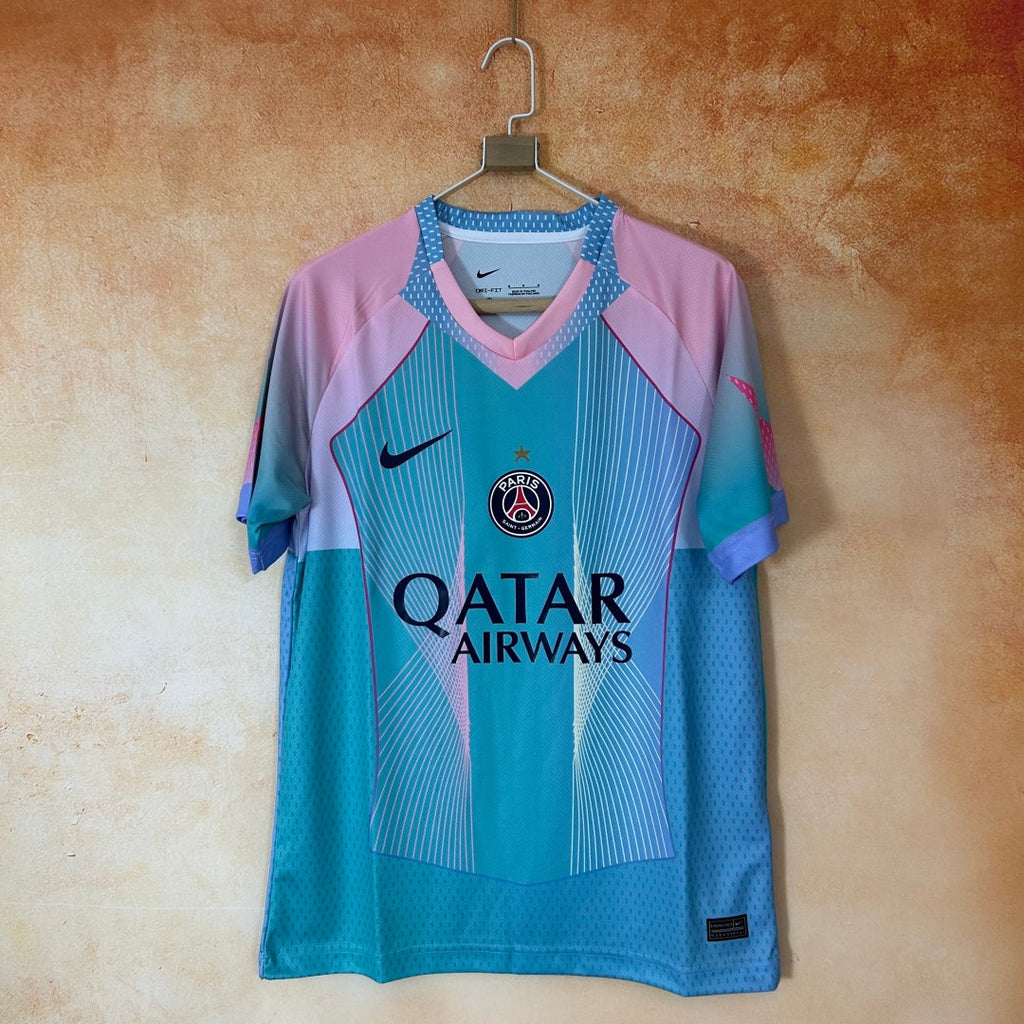 Maillot PSG bleu 25/26 Le 12 -ème Maillot, maillot de football pour enfants avec logo et détails du club.