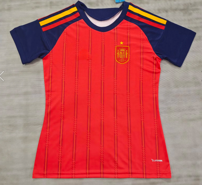 Maillot domicile femme Espagne 25/26 Le 12 -ème Maillot, maillot de football avec couleurs officielles et logo espagnol.