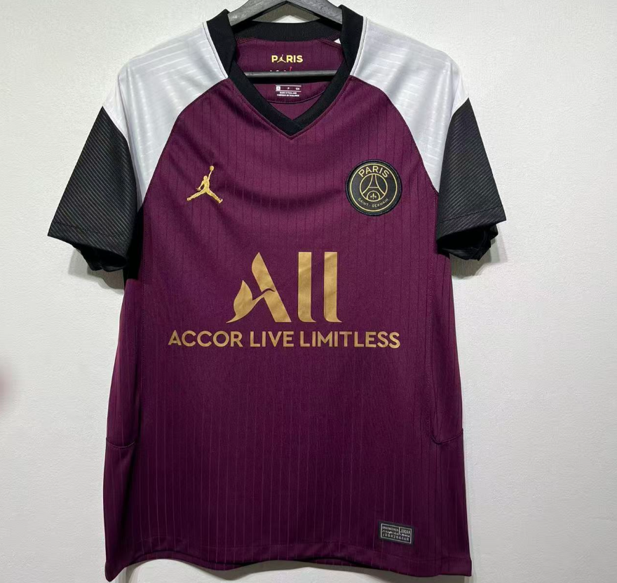 Maillot PSG 2020/2021 Third Rétro Le 12 -ème Maillot, maillot de football avec logo et design rétro, vue de face.