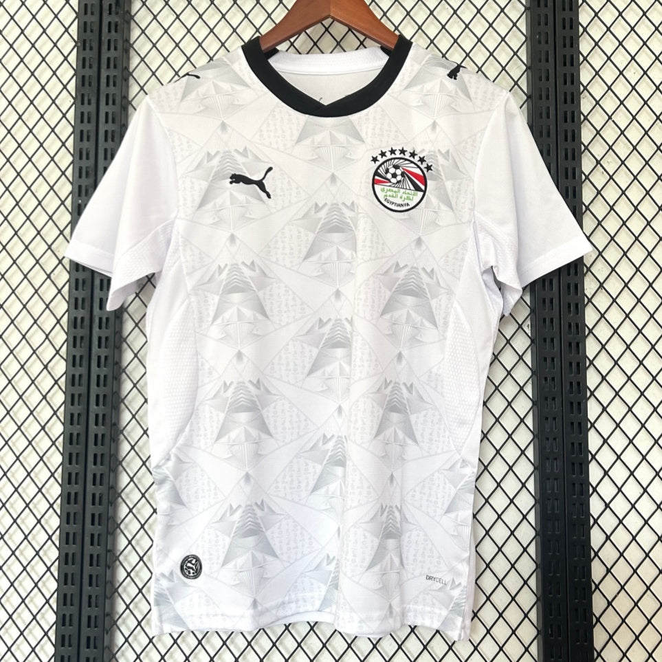 Maillot extérieur pour enfants 25/26 ans Le 12 -ème Maillot, design Egypte avec logo et détails sportifs.