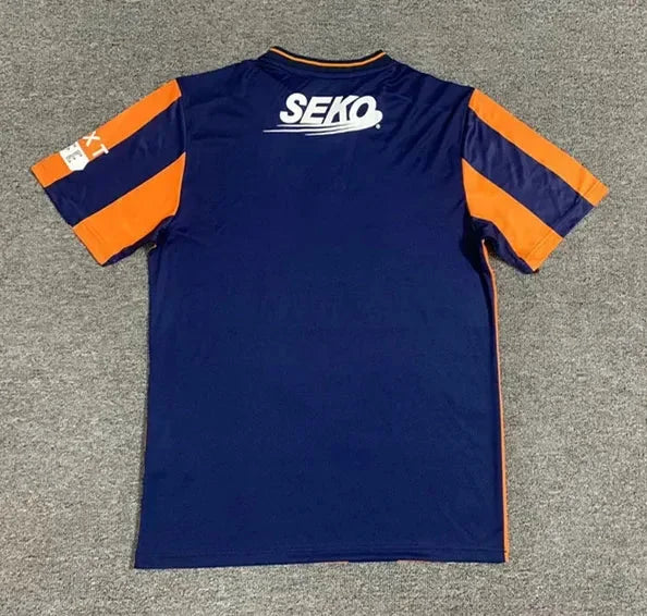 Maillot Rangers 2023 2024 de la collection Le 12 -ème Maillot, maillot de football avec logos et design officiel.