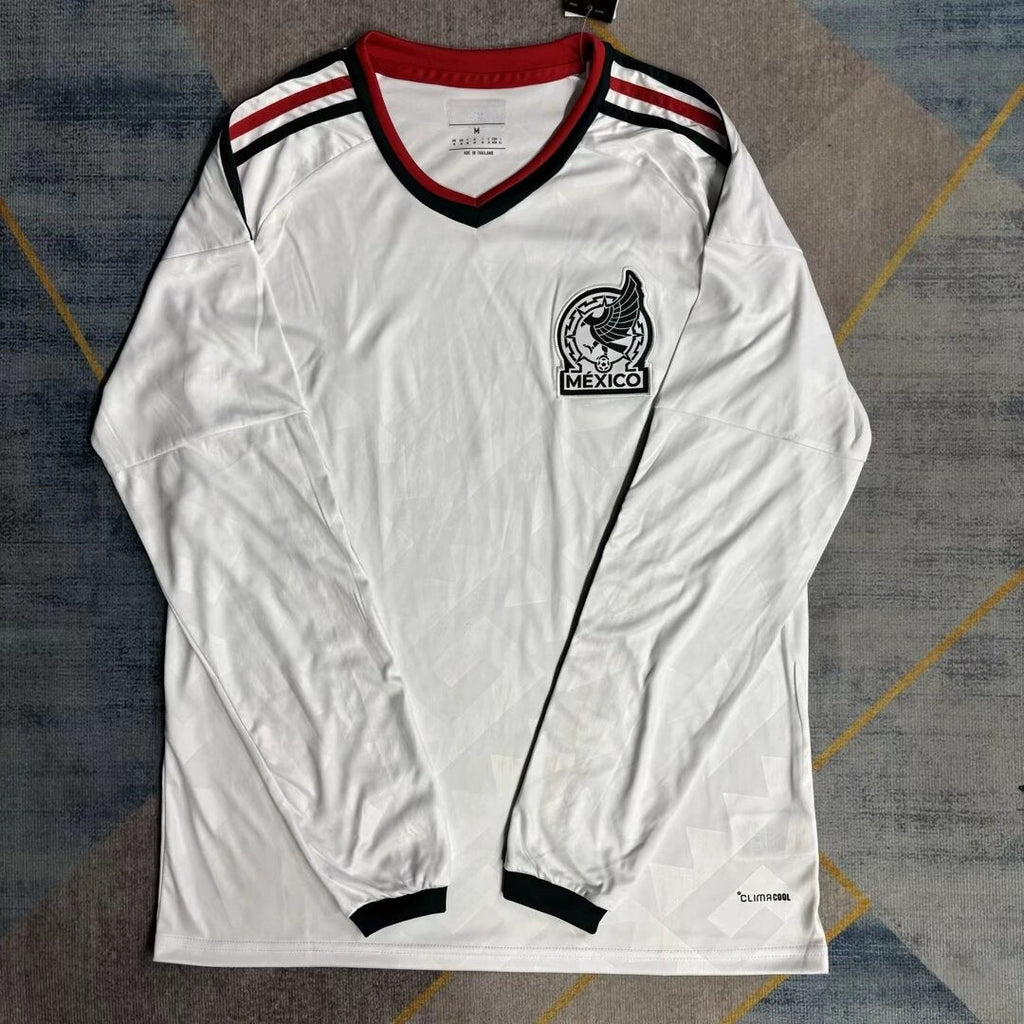 Maillot de football Mexique extérieur 25/26 manches longues, marque Le 12, vue de face avec logos et détails du design.