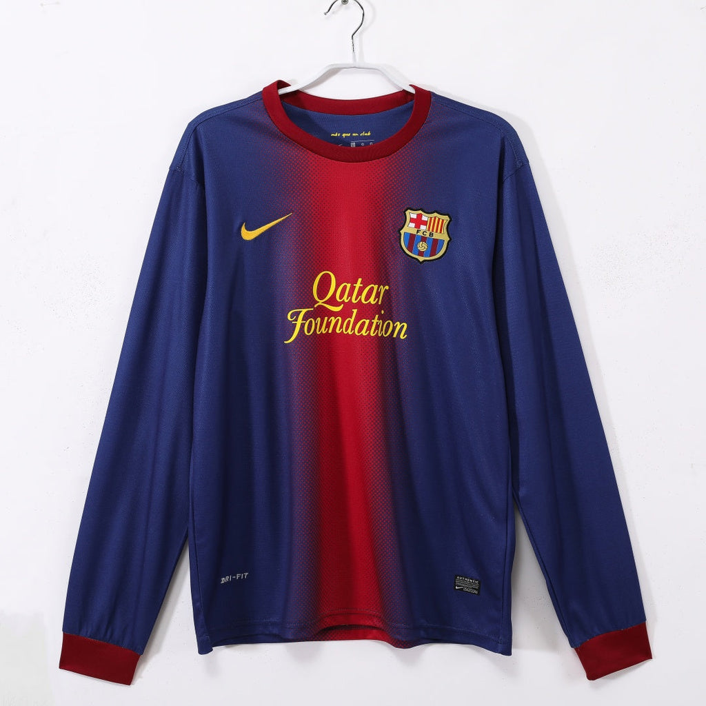 Maillot domicile rétro de Barcelone 2012-2013 à manches longues, marque Le 12 -ème Maillot, en bleu avec logo du club.