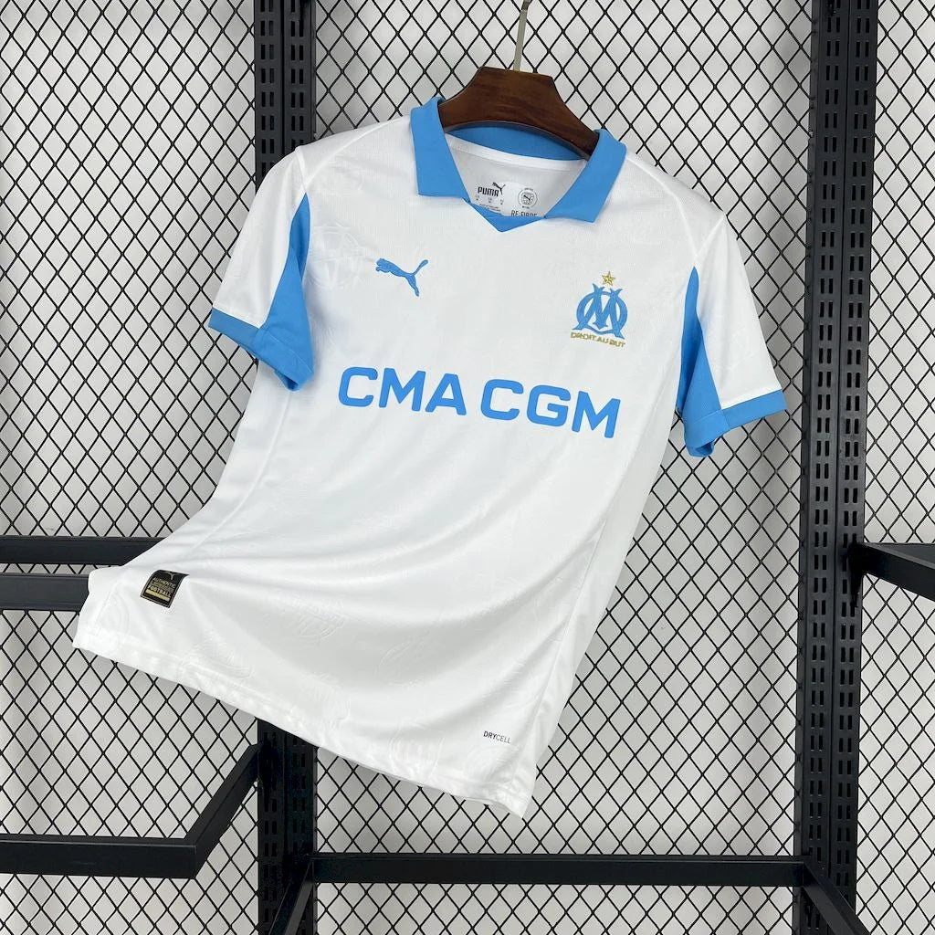 Maillot domicile Marseille 25/26 Le 12 -ème Maillot, maillot de football jaune avec logo et détails bleus, vue de face
