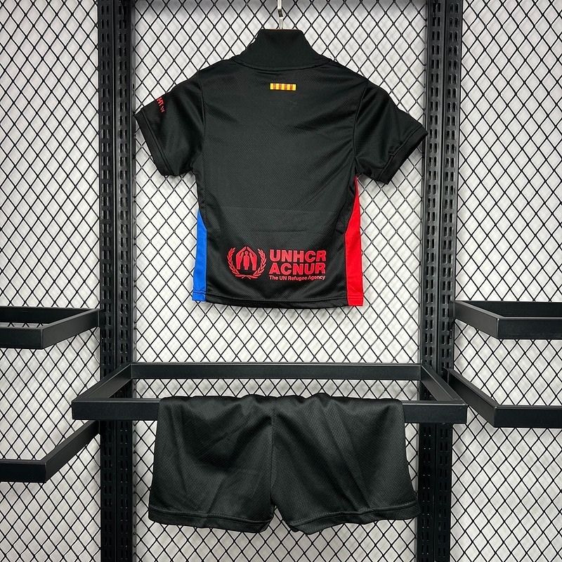 Ensemble pour enfant Barcelone Le 12 -ème Maillot, t-shirt et short bleu avec logo de l'équipe, prêt à porter.