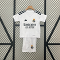 Ensemble enfant Real Madrid 24/25, maillot et short, par Le 12 -ème Maillot, vêtement de football pour jeunes supporters.