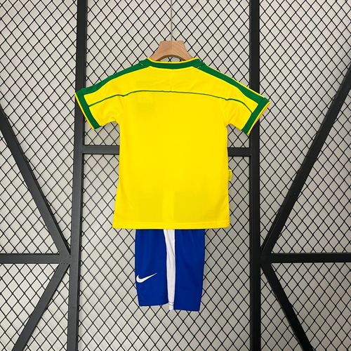 Ensemble enfant Brésil rétro Le 12 -ème Maillot pour 2-3 ans, ensemble coloré avec logo du Brésil, style sportif et vintage.