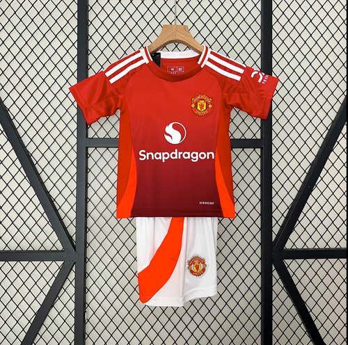 Ensemble pour enfant Manchester United Le 12-ème Maillot, taille 24/25 ans, tenue sportive avec logo du club.