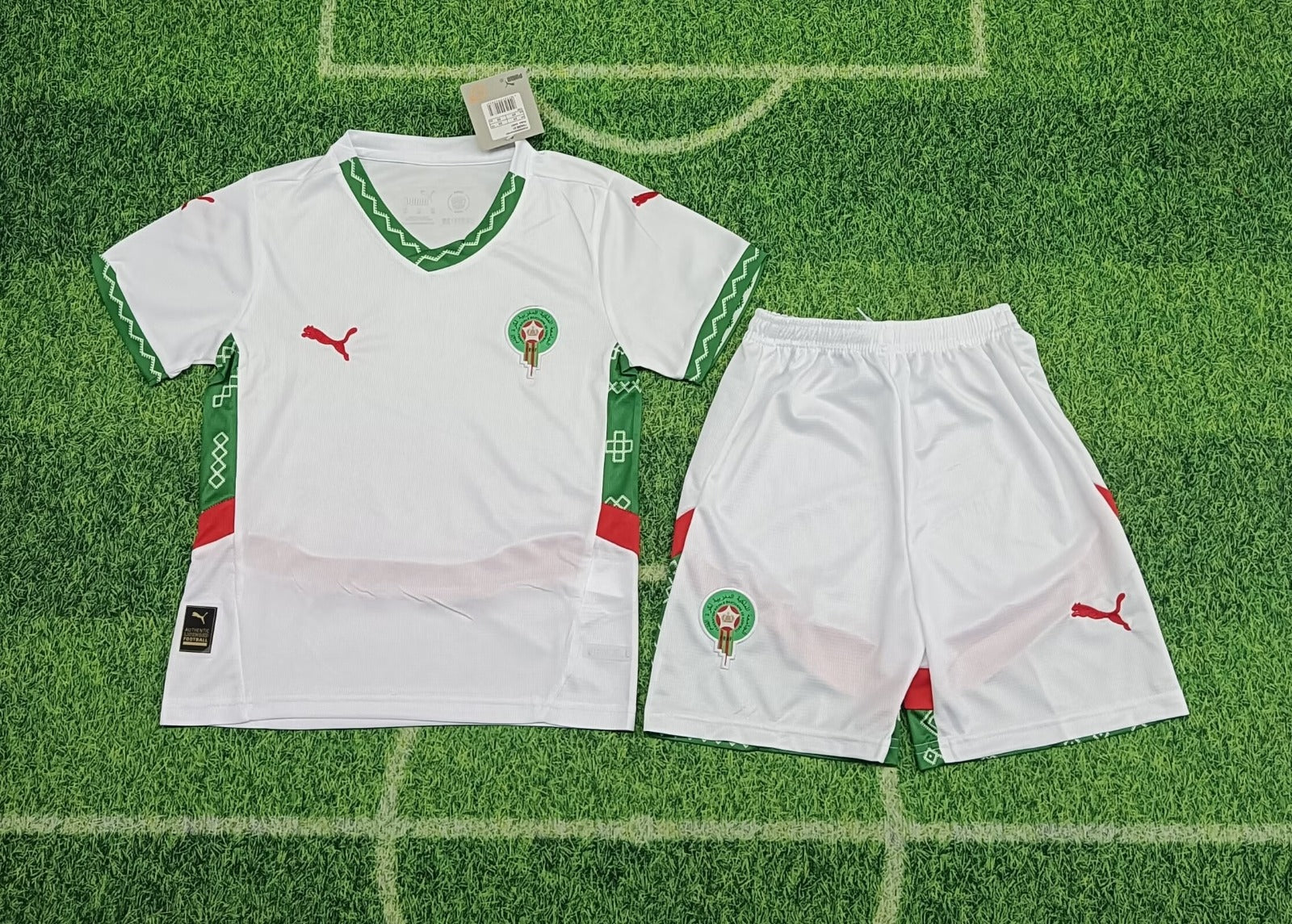 Ensemble enfant Maroc blanc Le 12 -ème Maillot pour 2-3 ans, vêtements confortables et élégants pour les jeunes enfants.